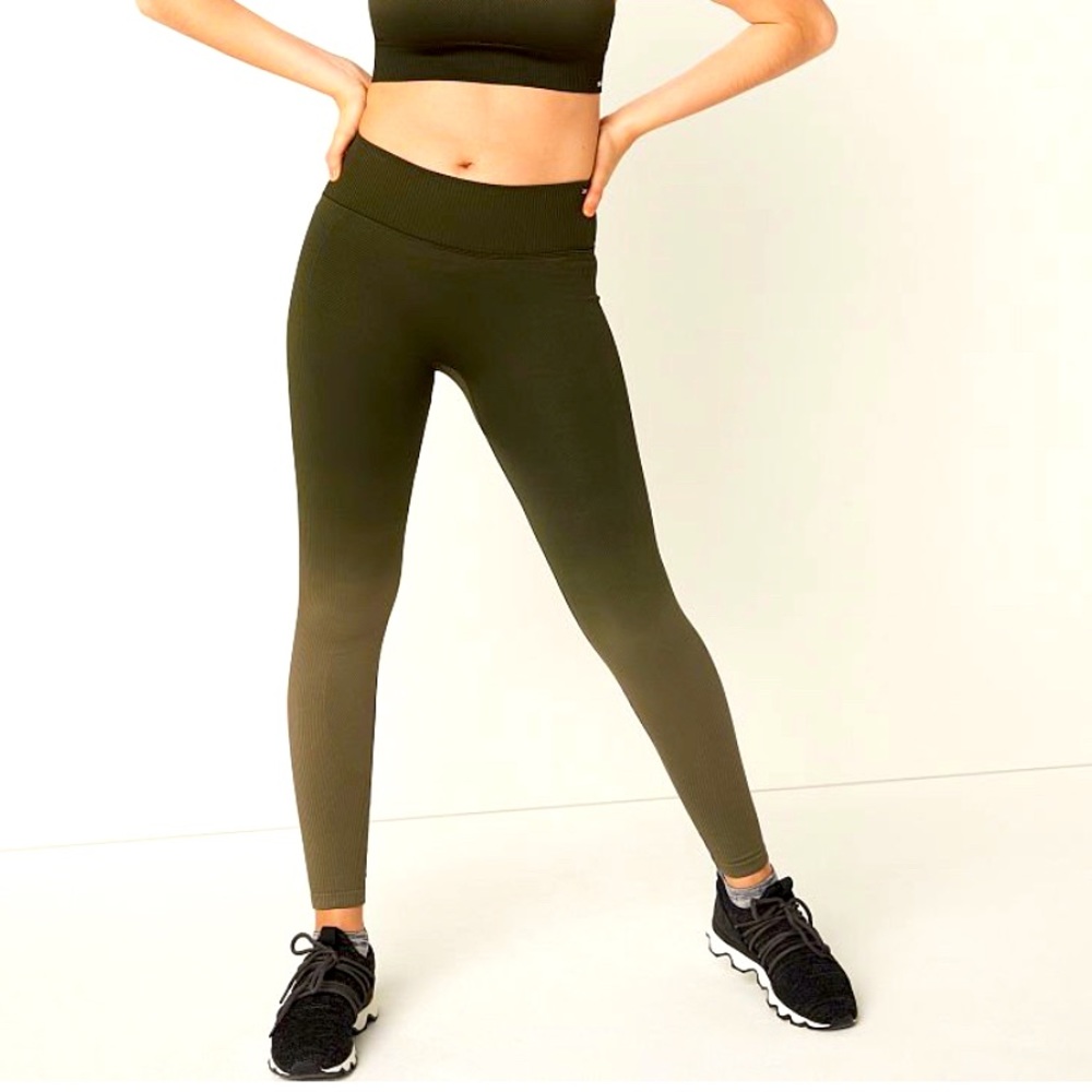 Seamless high waisted full length textured leggings